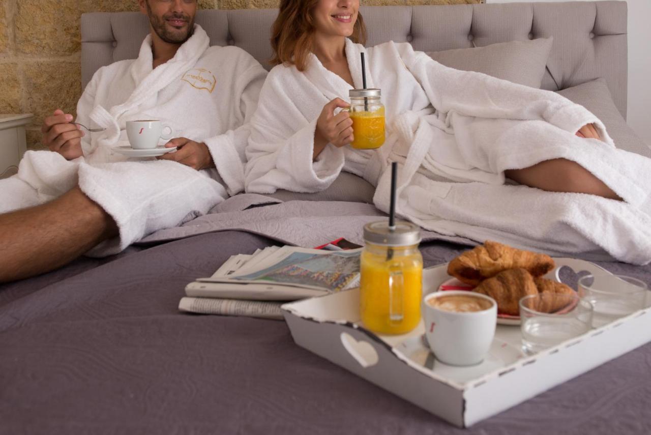 Mare Versus Luxury Suites Барлетта Екстер'єр фото