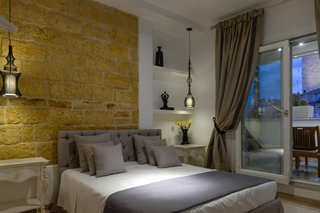 Mare Versus Luxury Suites Барлетта Екстер'єр фото