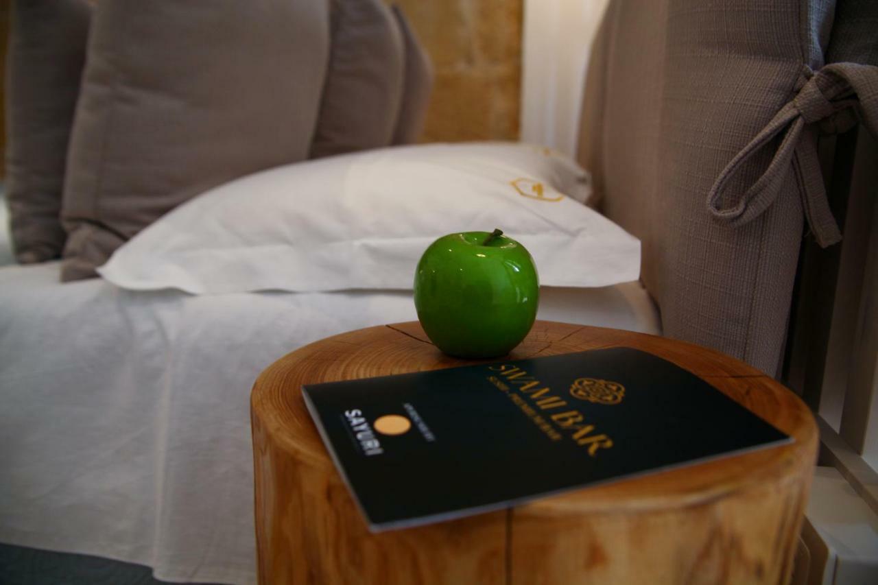 Mare Versus Luxury Suites Барлетта Екстер'єр фото